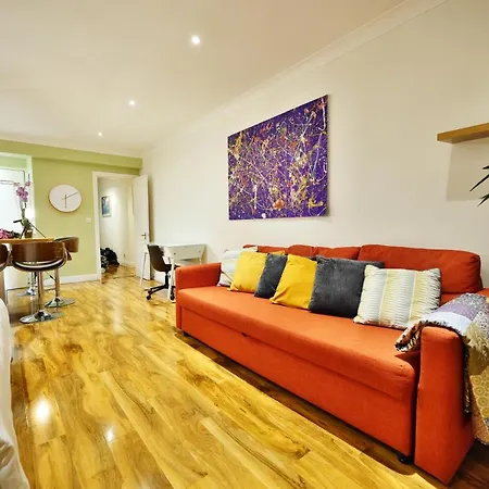 The Dubliner - O Connell Street Zone * Dublin