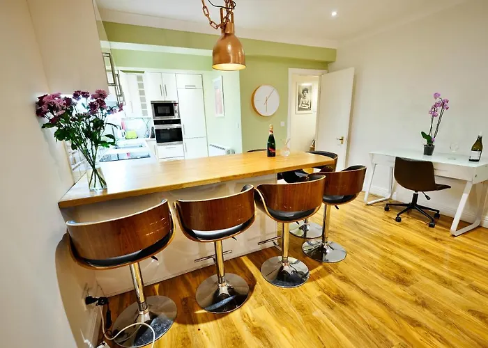 The Dubliner - O Connell Street Zone * Dublin